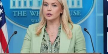 Shtëpia e Bardhë: Të pavërteta lajmet për kërkesë shtyrjeje të armëpushimit me Iranin