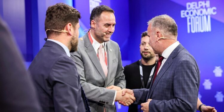 Konjufca nga Forumi Ekonomik në Greqi i kërkon BE’së që t’ia japë shpejt Kosovës statusin e kandidatit