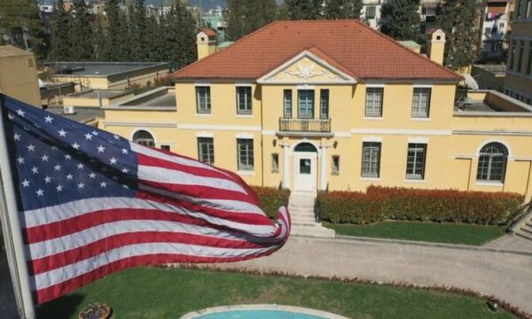 Paralajmërimi për sulme nga Irani në Shqipëri, reagon Ambasada Amerikane në Tiranë