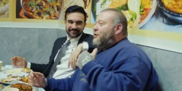 “Ju bëftë mirë”: Kryetari i Nju Jorkut flet shqip, reperi me origjinë shqiptare i tregon për traditat