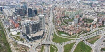 ASK: Rritet numri i vizitorëve në hotele për 9.4% në shkurt 2026