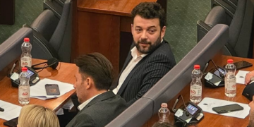 Deputeti i LVV-së: Të gatshëm për zgjedhje, nuk lëshojmë pe përballë atyre që nuk duan zgjidhje