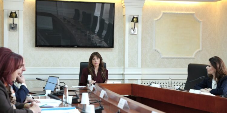 Mbahet mbledhja e Kryesisë, përcaktohet rendi i ditës për seancën plenare