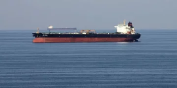 Do të duhet kohë që trafiku në Ngushticën e Hormuzit të rikthehet, thotë analisti i transportit detar