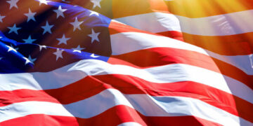 Ambasada e SHBA-së kujton ditën kur misioni amerikan në Prishtinë u bë zyrtarisht Ambasadë 18 vjet më parë