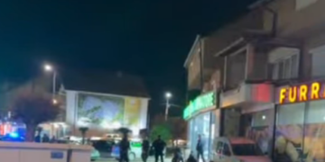 Të shtëna me armë në këtë qytet të Kosovës, pla’gosen dy persona