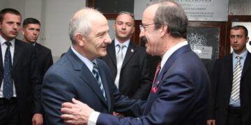 Ish-Presidenti Sjediu për Engel: Personalitet i rrallë e i papërsëritshëm, i falemi përjetë angazhimit të tij