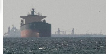 Irani kërcënon transportin detar në Gjirin Persik, Detin e Kuq dhe Gjirin e Omanit nëse bllokada e SHBA-së vazhdon