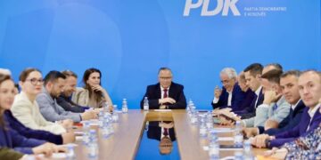 PDK-ja të hënën e mbledh Këshillin Drejtues, pritet të dalin me një Deklaratë Politike për zhvillimet aktuale