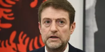 Kryediplomati shqiptar: Sovraniteti i Kosovës s’mund dhe nuk duhet të vihet në dyshim, procesi i normalizimit me Serbinë s’ka ecur si duhet