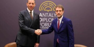 Hoxha takon Gjuriqin në Antalya, flasin për hapjen e një konsullate shqiptare në Bujanoc: Lidhur me Kosovën, kemi qëndrime thelbësisht të kundërta