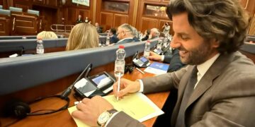 Banesë 450 mijë euro e vetura mbi 200 mijë euro- Kjo është pasuria e Nezir Krakit!