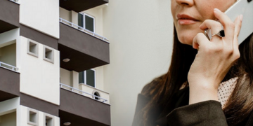 “Do ta vras fëmijën” – burri kërcënon bashkëshorten, i publikon foto intime në Snapchat dhe arratiset në Shqipëri