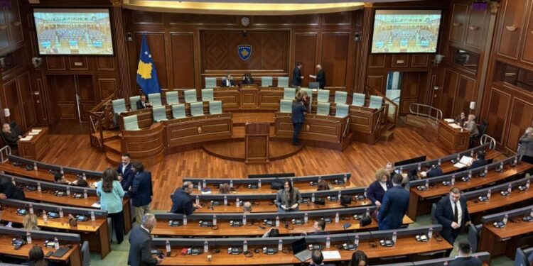 Kuvendi e miraton Ligjin për çmimet tavan