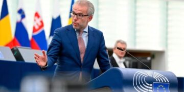 Reuten: Pesëshja e BE-së ta njohë Kosovën, s’kanë arsye për të mos e bërë këtë më