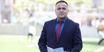 Ish-polici e pranon se e rrahu kolegen e tij, pasi dyshoi se e kishte tradhtuar