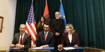 Edi Rama nënshkruan marrëveshje 6 miliardëshe me SHBA-në, ja për çfarë