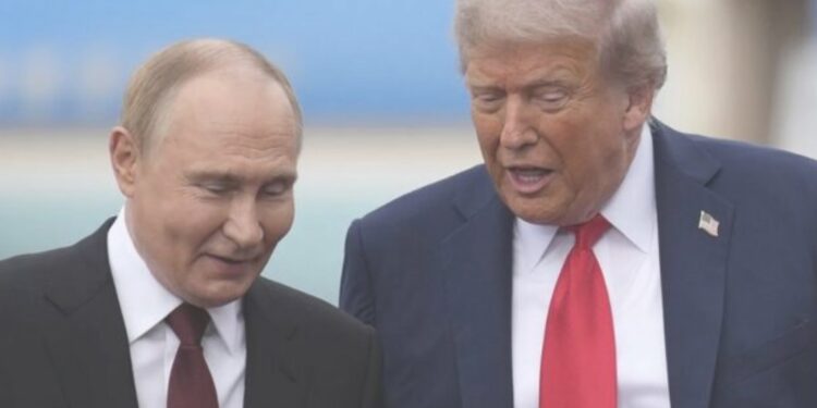 Putin dhe Trump flasin më shumë se 1 orë në telefon, diskutojnë armëpushimin me Iranin