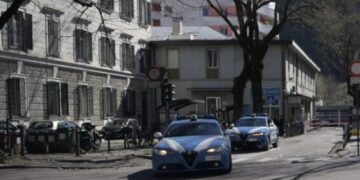 Antimafia italiane shkatërron grupin shqiptar të drogës, 28 persona arrestohen