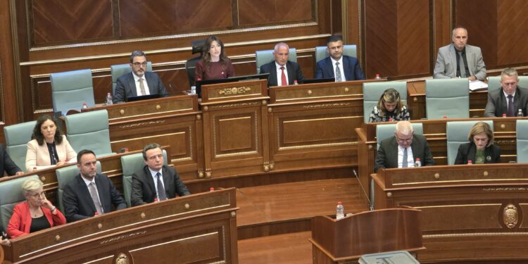 Seanca për presidentin, opozita nuk merr pjesë