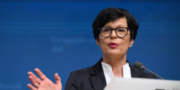 Kos thotë se ka zhvillime “inkurajuese” lidhur me pesë shtetet që s’e njohin Kosovën