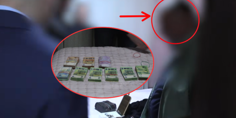 Momenti kur Policia i gjen dhe sekuestron 85 mijë euro në banesë këtij personi në Mitrovicës gjatë aksionit kundër lojërave ilegale të fatit