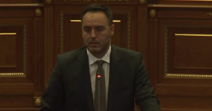Konjufca me akuza, thotë se përmes presidentit po tentohet të rrëzohet qeveria