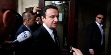 A po bëhemi me president? Flet Albin Kurti