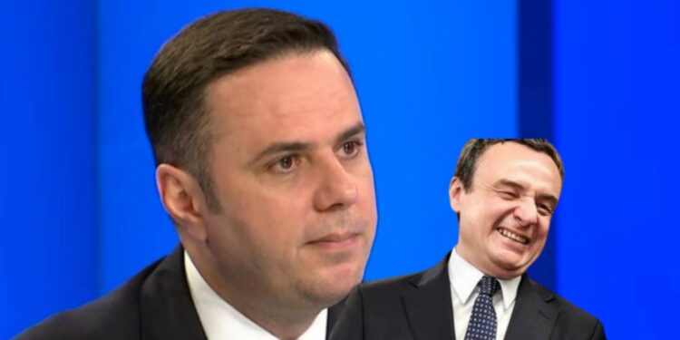 “Neve na duhet një president që merret me shoqatën e zjarrfikësve”, kështu pretendon Abdixhiku se i tha Kurti në takime