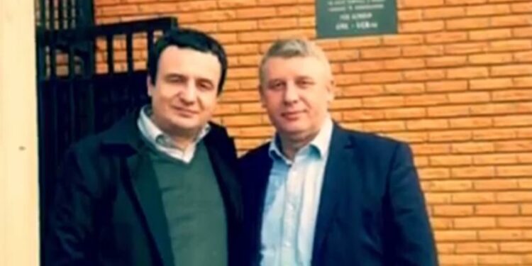 A i është dhënë pushka në luftë Albin Kurtit? Kështu përgjigjet Sylejman Selimi