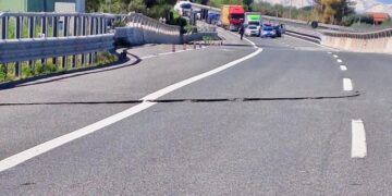 Rrëshqitje masive e tokës “e ndan Italinë në dysh”