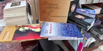 Hyri në ‘Ferma VIP’, librat e Mimoza Ahmetit po shiten me të madhe