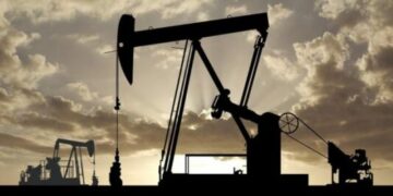 Çmimet e naftës bien pas shpalljes së armëpushimit Izrael-Liban