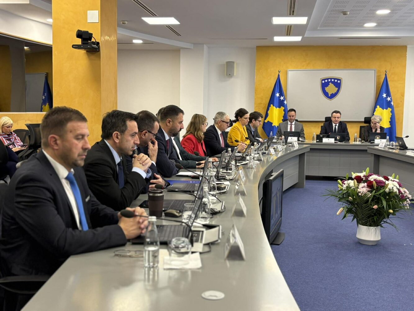 Miratohet nga Qeveria projektligji për sigurimin e detyrueshëm të kujdesit shëndetësor