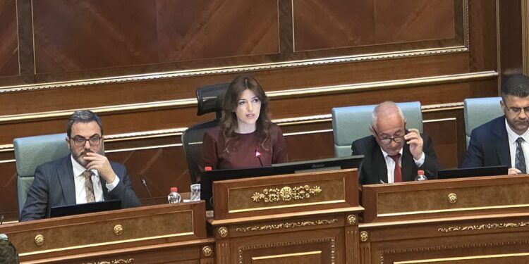 Ndërpritet seanca për presidentin, vazhdon në orën 14:00