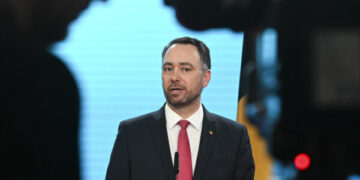 Vizita në Kosovë, pos Kurtit e Konjufcës, ministri belg sot takohet edhe me Haxhiun