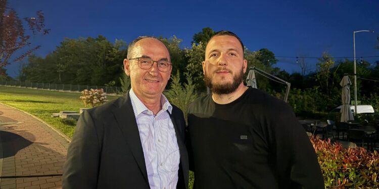Mozzik i jep mbështetje axhës së tij në garën për deputet: Shembull se si duhet me e dashtë atdheun