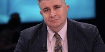 Nurellari tregon pse Kurti s`bëri kompromis për president: I leverdisë të qeverisë pa Kuvend, me Haxhiun synon kapjen e institucionet