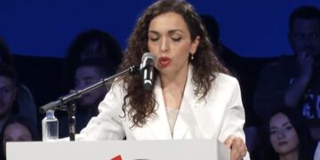 Vjosa Osmani e ashpër me Kurtin: Do zgjedhje çdo tre muaj sepse nuk ngopet kurrë