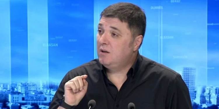 “Shqiptari gjakun ta fal por suksesin jo”, Çollaku tregon kur ndodhi çarja e madhe mes Kurtit dhe Osmanit