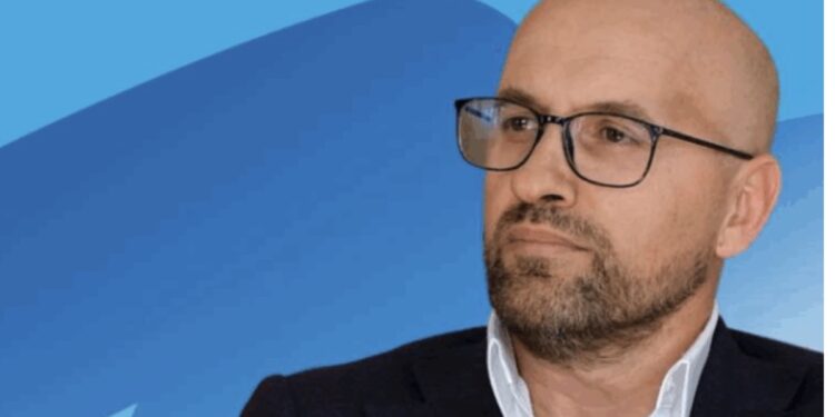 “Ky nuk është shteti i ëndrrave tona”, Hasanpapaj pas raportit për varfërinë në Kosovë
