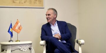 Limaj: Elita politike e Kosovës nuk ka kapacitete të mjaftueshme të pjekurisë politike me ndërtu marrëveshje