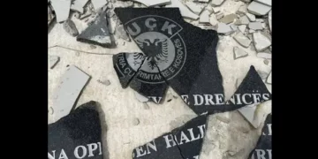 Akt barbar: Dëmtohet lapidari i UÇK-së në Binxhë të Klinës