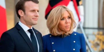 Brigitte “kontrollon” kandidatet femra që aplikojnë për punë në Pallatin Elyse? Libri i ri zbulon xhelozinë dhe tensionet me Emmanuel Macron