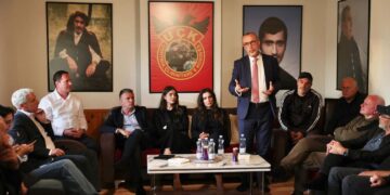 Bekim Haxhiu: Faleminderit Poklekut për moblizimin për ta ndaluar këtë krizë e këtë degradim!