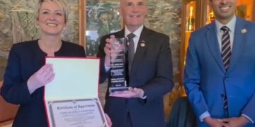 Kryetarja e Preshevës ndan pamje nga pritja e dy kongresistëve amerikanë: Zëri i Luginës sot u dëgjua te ata që marrin vendime të mëdha