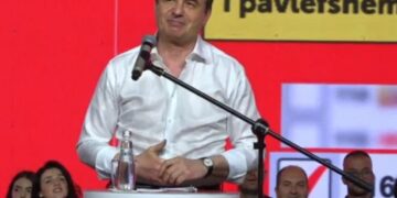 Kurti në Ferizaj premton investime në Brezovicë dhe Bjeshkët e Nemuna, e blerje të armatimit