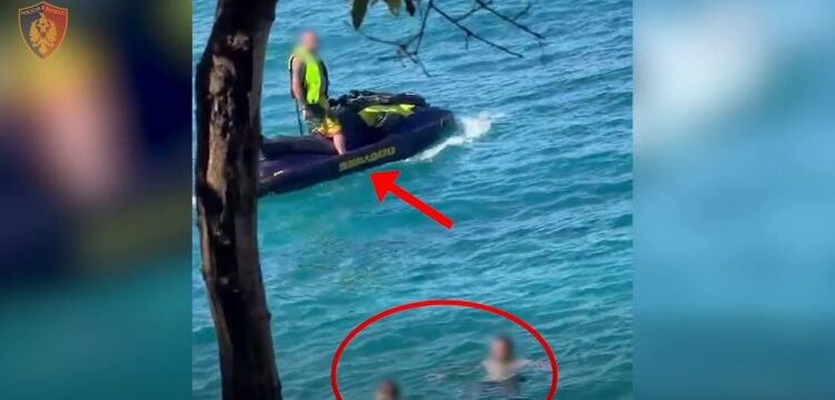 Vlorë: Rrezikoi jetën e pushuesve, policia bllokon mjetin lundrues