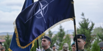 Grekët i bëjnë jehonë rezolutës, kongresmenët kërkojnë edhe mbështetjen e Athinës për Kosovën në NATO