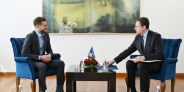 Kosova po bëhet gati për zgjedhje, Kurti emëron zëvendësministrin e radhës